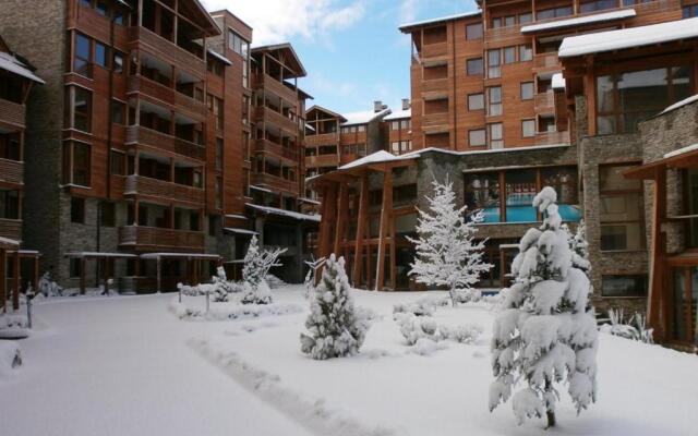 Saint Ivan Ski Apartments