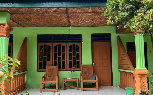 Wisma Batu Mandi and Jungle trekking — 1-star hotel in Gotong Royong