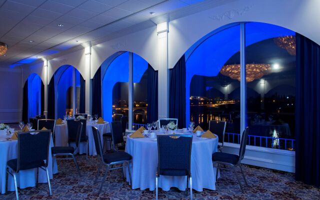 Sheraton Cavalier Saskatoon Hotel