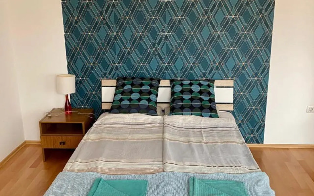 ORANGEHOMES large studio apartment Erkel street
