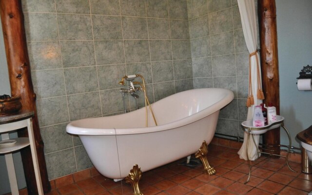 Nice Home in Mellerud With 2 Bedrooms