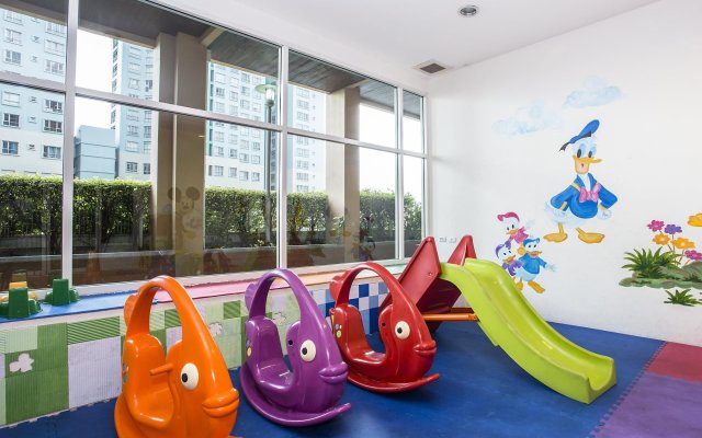 The Narathiwas Hotel & Residence Bangkok