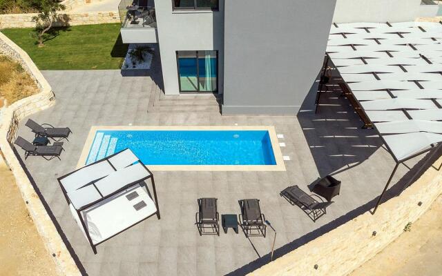 Sea View 4 Bedroom Villa