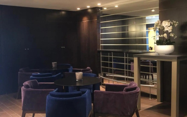 Gosset Hotel