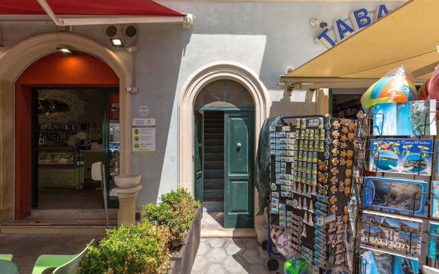 2999 La Casa in Piazzetta by Barbarhouse