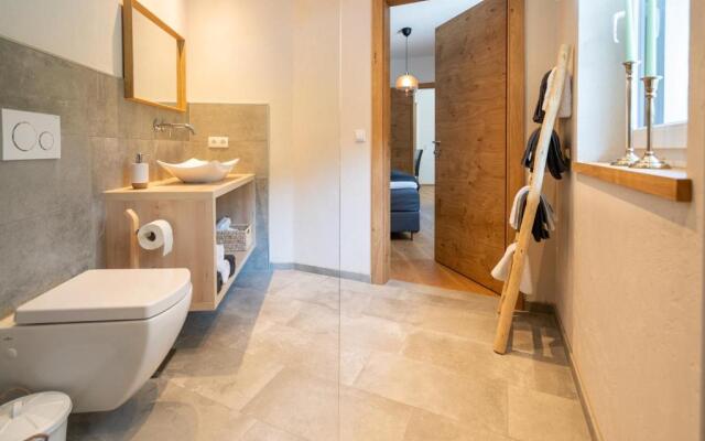 Mountain Living Apartments - Ski-In & Ski-Out