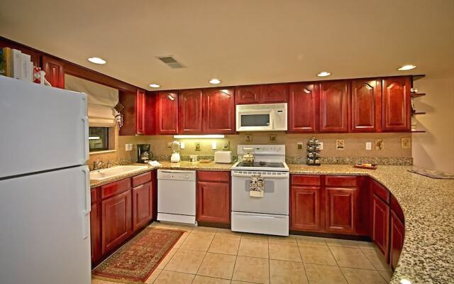 Riverfront Relaxation 2 Bedroom Home