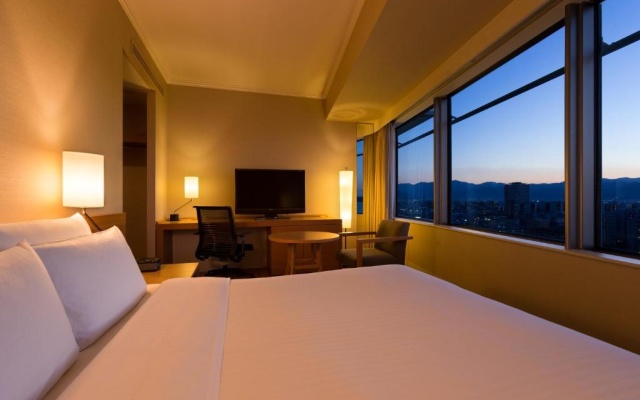 Hilton Double room (풀 더블 침대) 사진 2