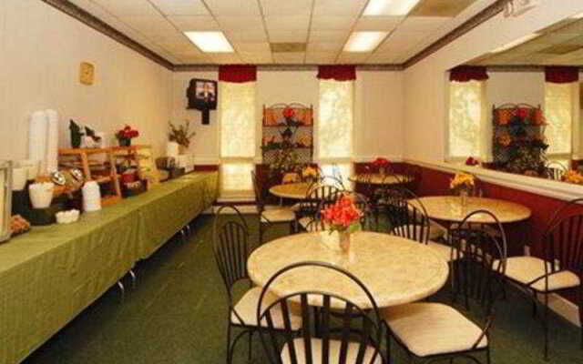 Econo Lodge Statesville