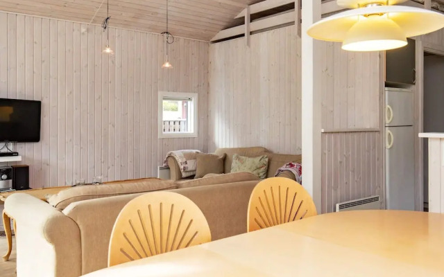 8 Person Holiday Home in Frorup-by Traum