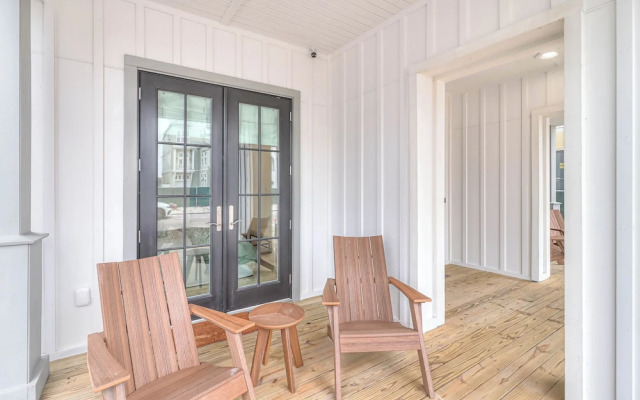 Sandy Cheeks 409 COA