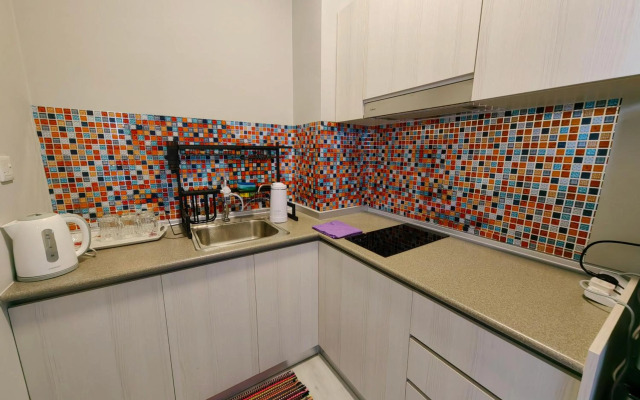 Jesselton Quay Suites