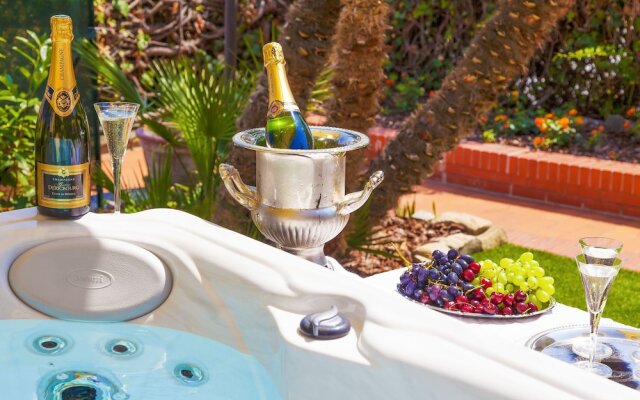 Villa Magnolia Costarainera