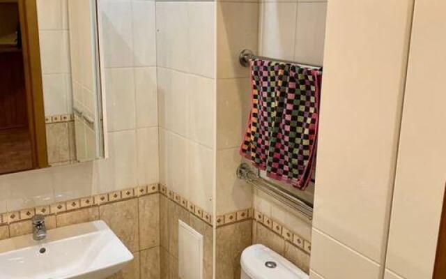 ABC Apartmens (ЭйБиСи Апартментс) на улице Толстого