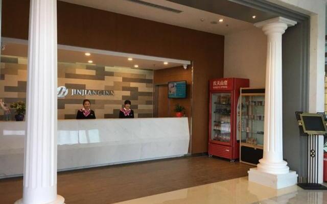 Jinjiang Inn Select Wuwei Railway Station Wanda Plaza