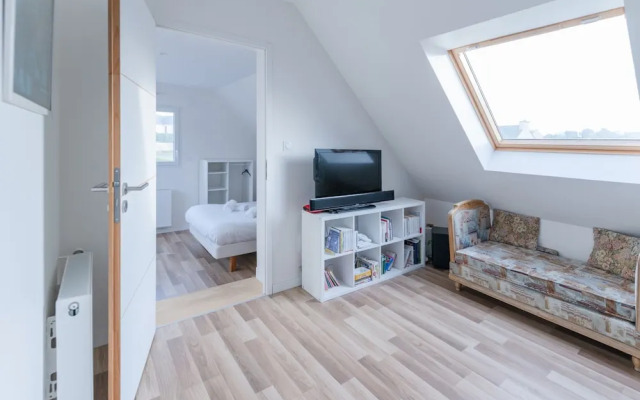 New House With Swimming Pool Near the sea