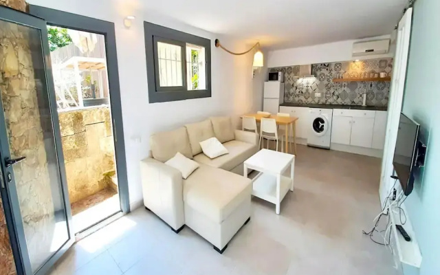 Apartment for 5 People in Costa Brava