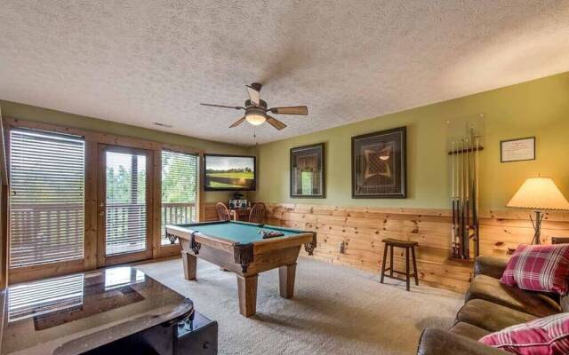 Highpoint Escape - Three Bedroom Cabin