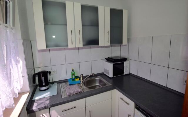 AB Apartment 14
