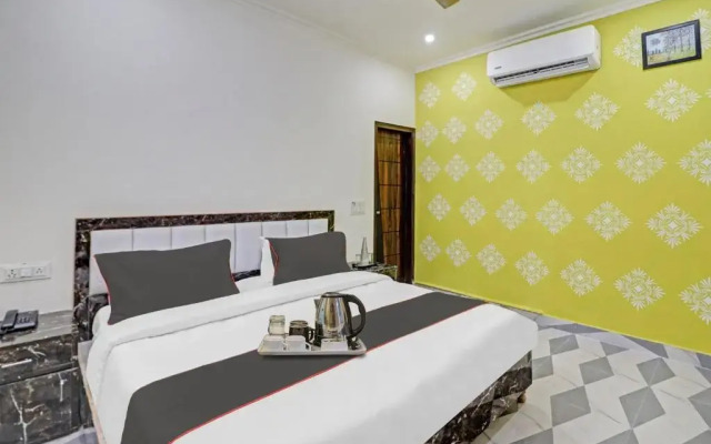 Capital O 89538 Hotel The Royal Orbit