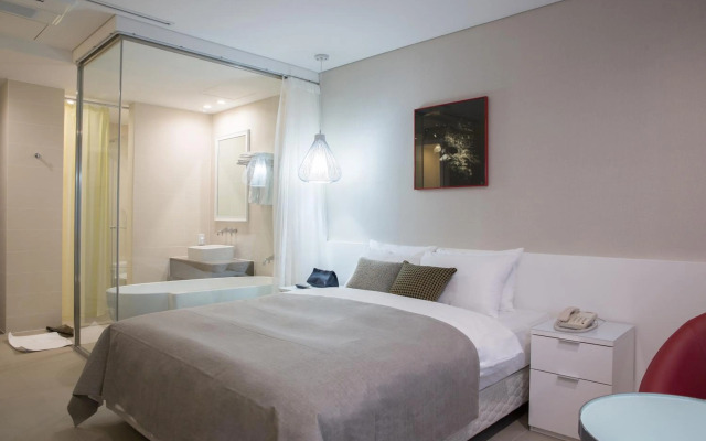 Mate Hotel Bundang