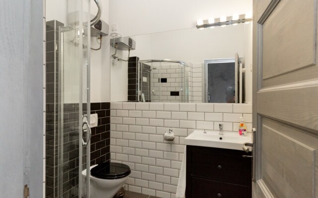 BPM - Downtown Studio and Luxury Apartments