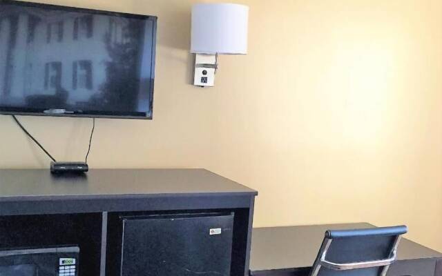 Super 8 Ocean Springs Biloxi