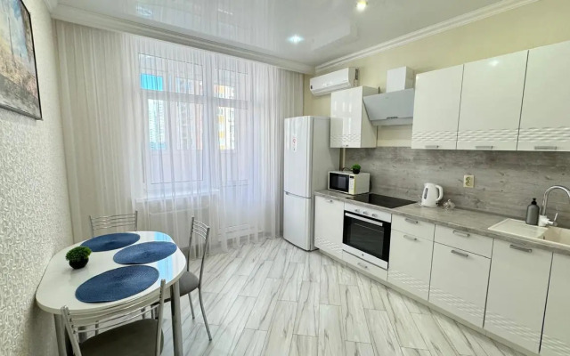 Apartments on Nikolay Shevelev Street
