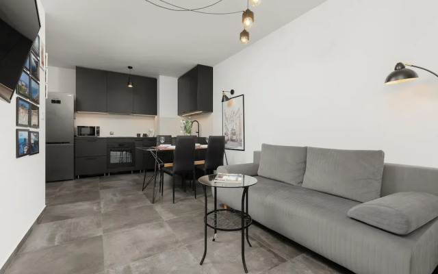 Minimalist Apartment Warsaw by Renters