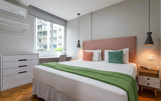 Apartment in Copacabana Suite Bi204