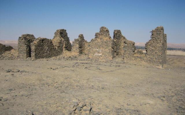 Western Desert Hotel & Safari