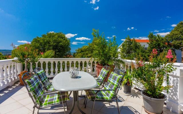 Colorful - Modern Apartments - SA1 Zuti