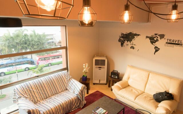 Seaview Capsule Hotel