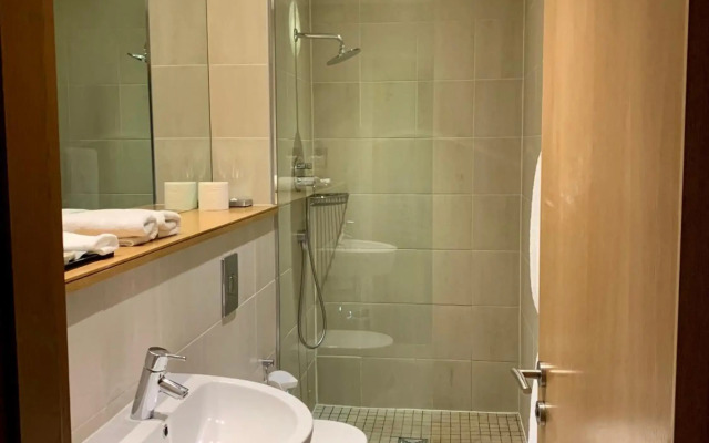 Quebecs Luxury Aparthotel