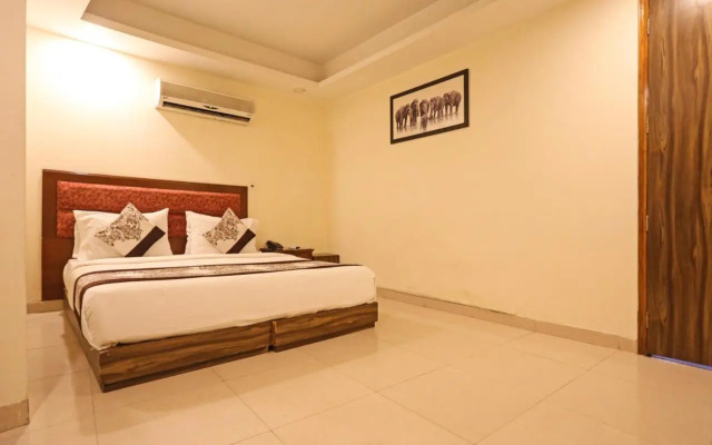 Hotel Platinum-Free Airport Pickup