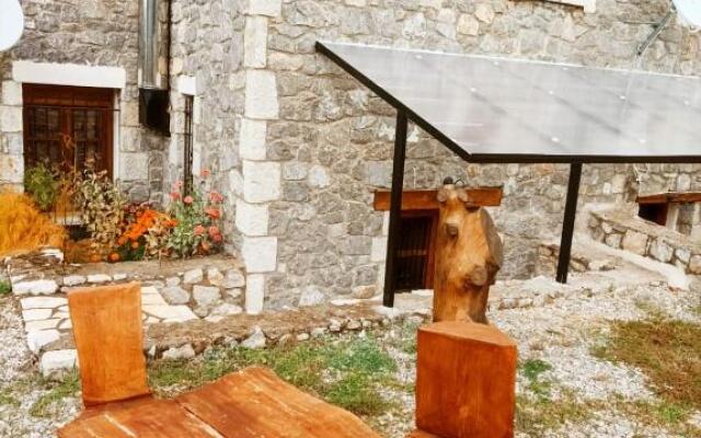 Diminio 2 Apartment at Livadi Arachova