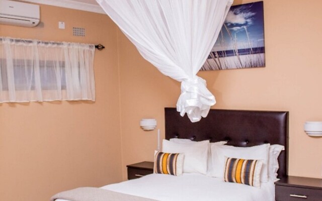 Rose Villa Lodge
