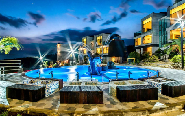 Donnaekohill Resort