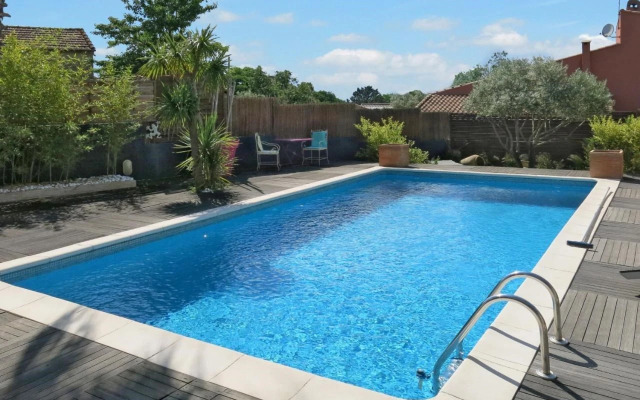 Holiday Home Côté Sud - BZS165