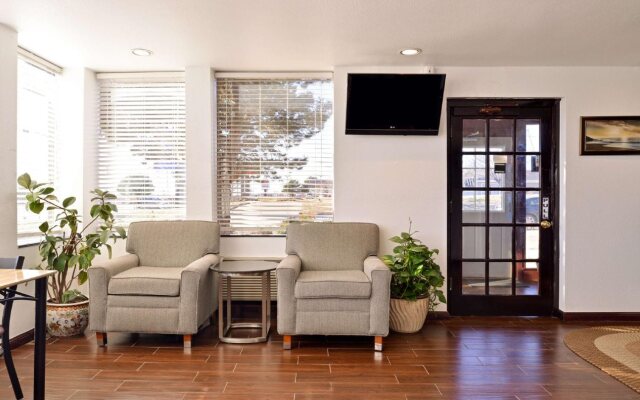 Executive Inn