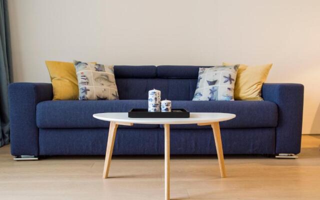 Leona Residences Apartment