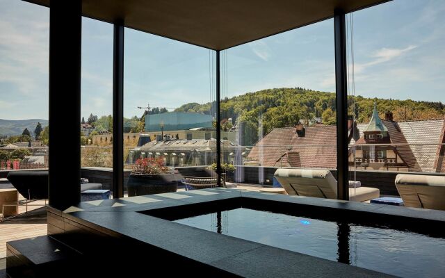 Roomers Baden-Baden, Autograph Collection