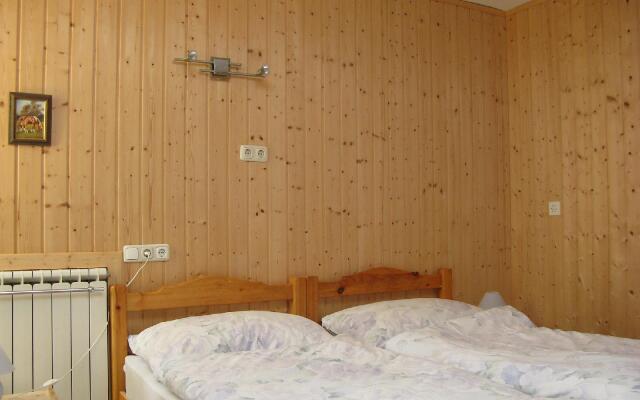 109D - Three Bedroom