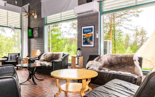 Karhunkierros Cabins & Huts