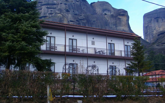Theatro Hotel Odysseon