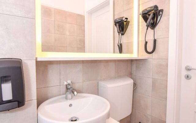 Elite Apartment - Cismigiu Gardens