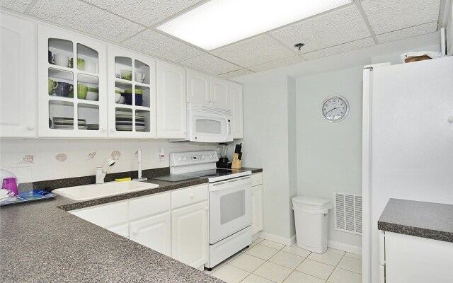 Henlopen Unit 613 by Long & Foster