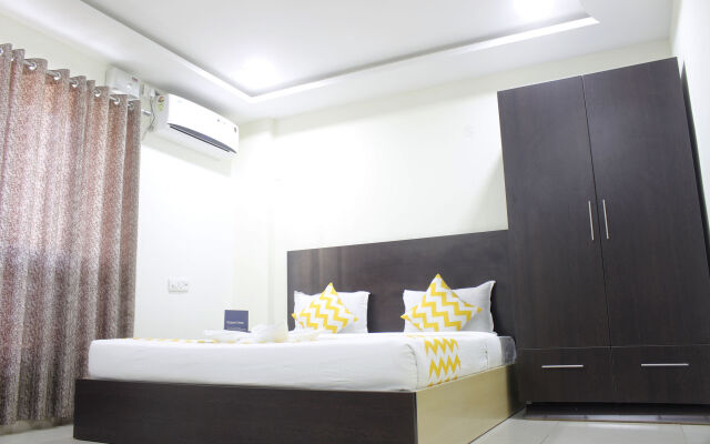 FabHotel Siri Inn Madhapur