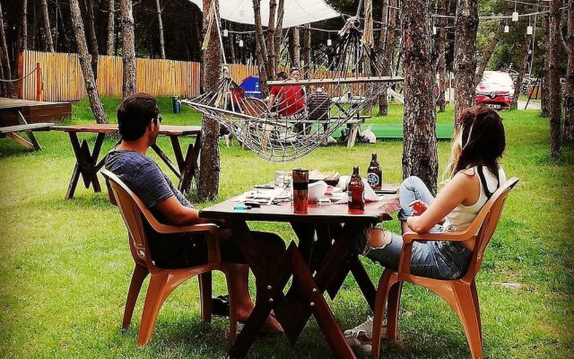 Mengen Cam Pinari Doga Evleri & Restaurant