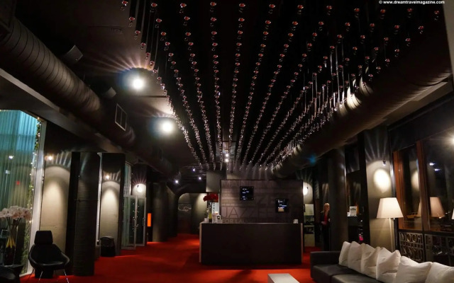 Hotel Zero 1